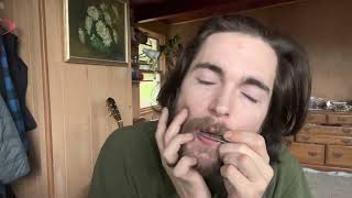 Thumbnail for Amazing techno skills on mouth harp | Boing Music