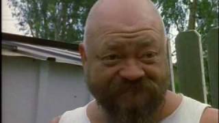 Thumbnail for Kurt & Courtney - El Duce Interview