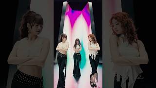 Thumbnail for 🫷take my hand🫸 #LE_SSERAFIM #르세라핌 #SAKURA #HUHYUNJIN #HONGEUNCHAE #LE_SSERAFIM_HOT ❤️‍🔥#ComeOver | LE SSERAFIM