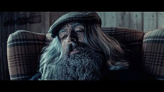 Thumbnail for GRAB THE MINCE PIES (OFFICIAL MUSIC VIDEO) | BeardMeatsFood