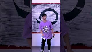 Thumbnail for New Year's Family Game! Circle Drawing Challenge, Too Difficult#Funnyfamily#Partygames | Family Games Media
