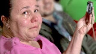 Thumbnail for Police Shoot, Kill 80-Year-Old Man In His Own Bed, Don't Find the Drugs They Were Looking For | ReasonTV