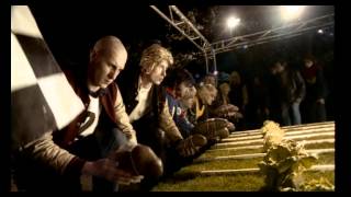 Thumbnail for Mr Oizo - Analog Worms Attack (Official Video by Quentin Dupieux - 1999 - F Communications) | fcommunications