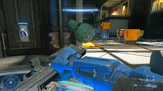 Thumbnail for You Can Melee Grenades Back in Halo Infinite | StandardAce
