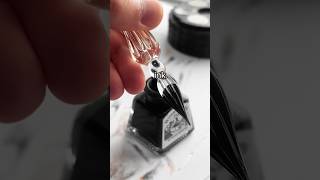 Thumbnail for Drawing with a GLASS PEN!! 🧊👀 #artchallenge | Shrimpy