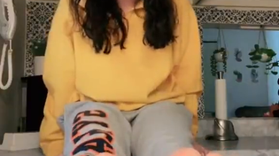 Thumbnail for kayleyzbaby feet