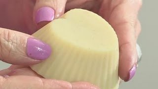 Thumbnail for How to make your own lotion bar | Pose