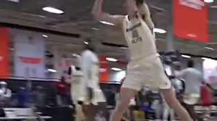 Thumbnail for Tallest teenager in the world at 7'7", size 20 shoe ... also white 