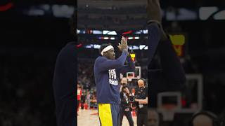 Thumbnail for Raptor Fans Show Love To Pascal Siakam In His Return To The 6! 👏❤️| #Shorts | NBA
