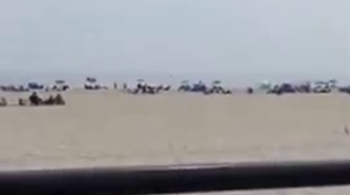 Thumbnail for Small plane plummets into ocean at New Hampshire beach